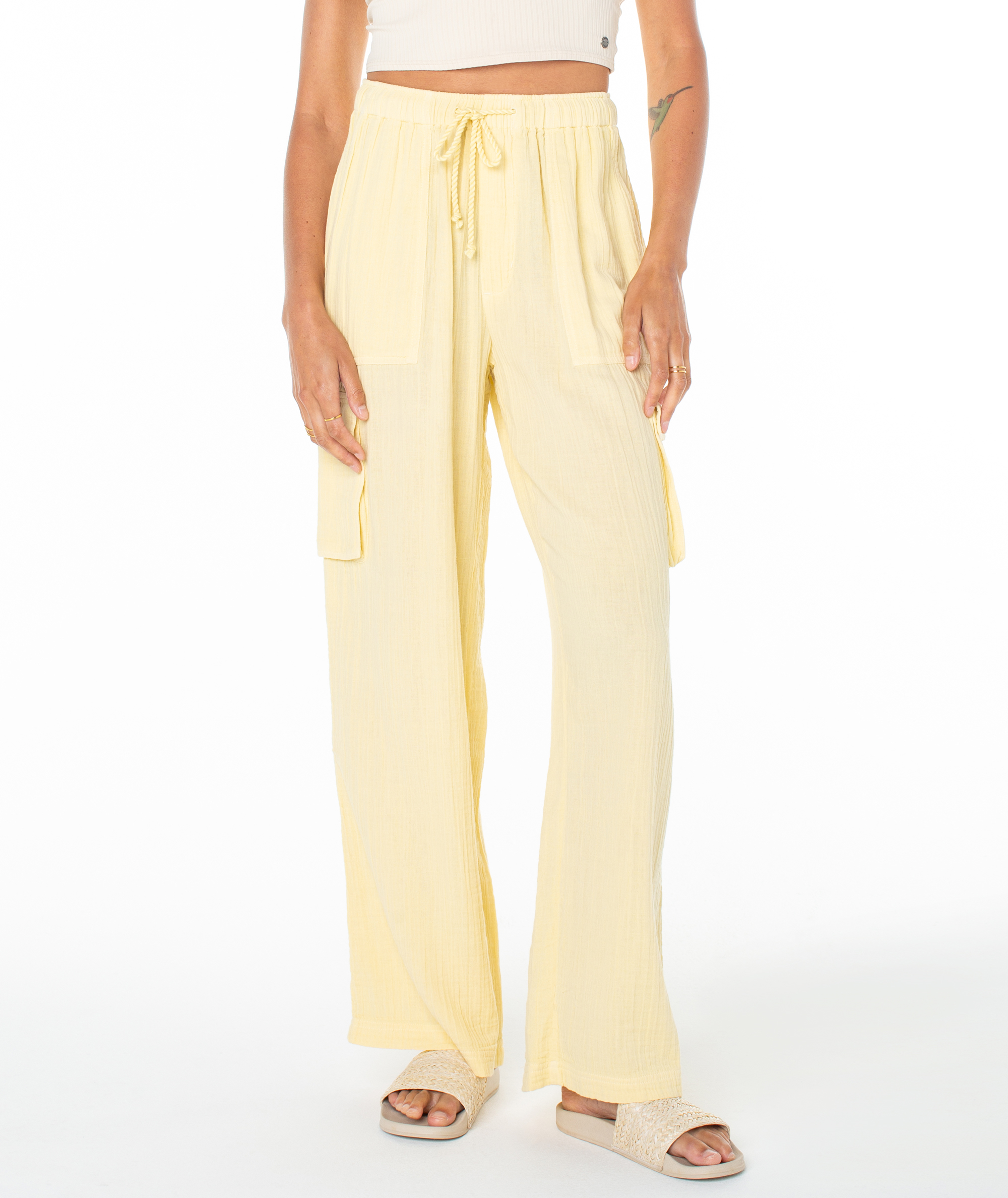 RP25400AHC00_NGL_P_1